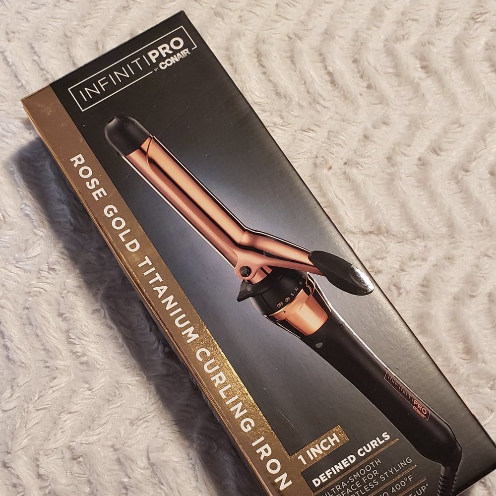 NWT InfinitiPro by Conair Rose Gold Curling Iron